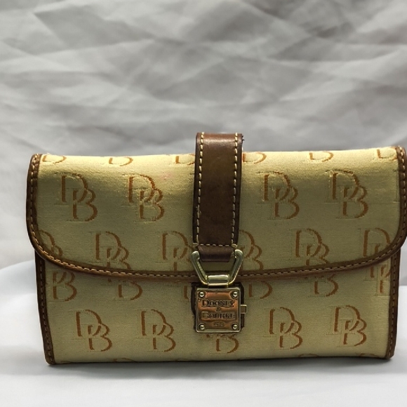 Dooney & Bourke Handbags - Dooney & Bourke Tan and Brown Logo Wallet vintage